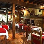 Hotel Logis - Hôtel&restaurant Moulin Des Forges