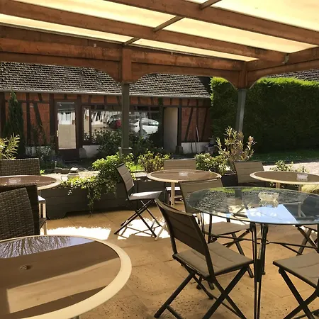 Logis - & Restaurant Moulin Des Forges