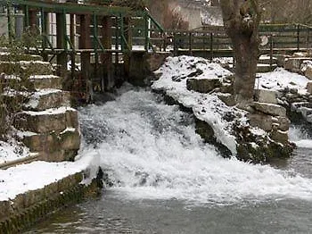 Hotel Logis - & Restaurant Moulin Des Forges 2*