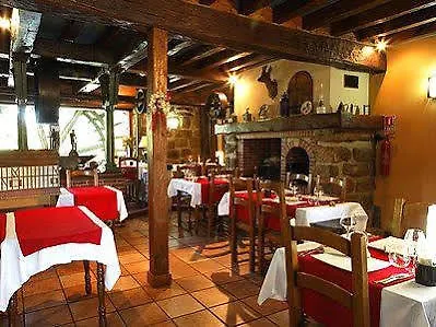 Hotel Logis - & Restaurant Moulin Des Forges